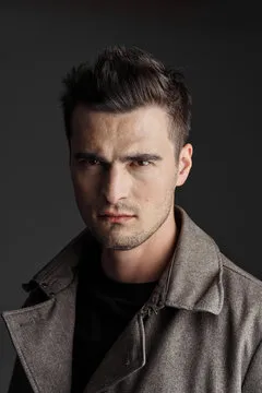 用户使用移动端查询